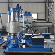 Methods of reducing gear noise of radial drilling machine